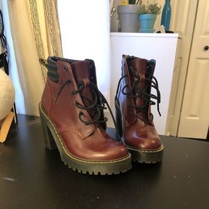 Doc marten heels size 7